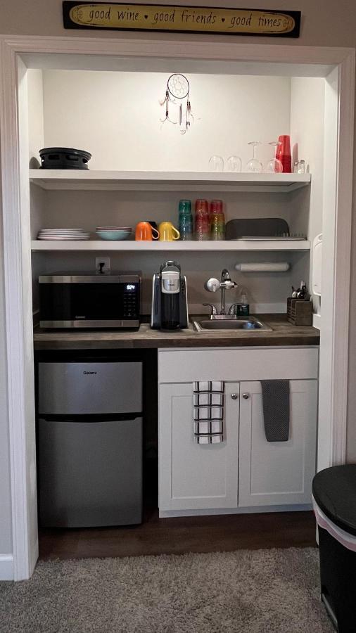 Great Little Guest Suite With Private Entry & Deck! Pet Friendly & 30 Mins To Nashville! Ashland City Dış mekan fotoğraf