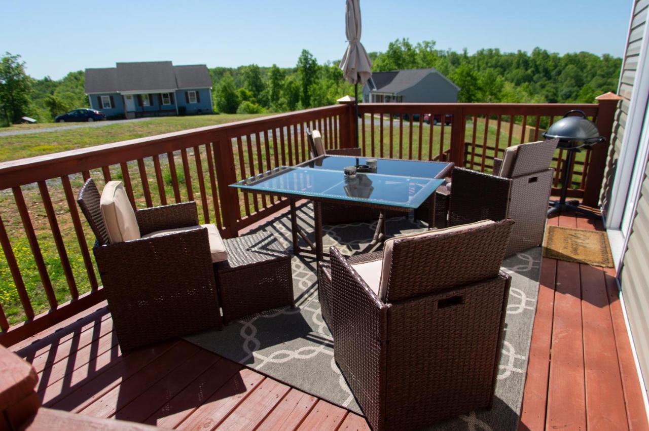 Great Little Guest Suite With Private Entry & Deck! Pet Friendly & 30 Mins To Nashville! Ashland City Dış mekan fotoğraf